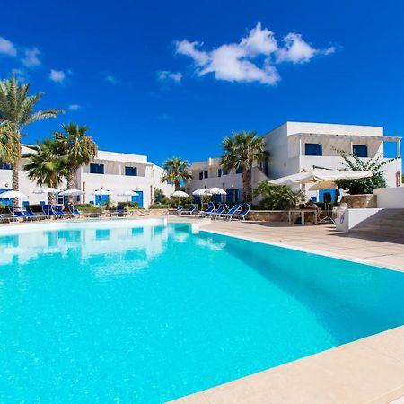 Resort Cala La Luna Favignana Exterior photo