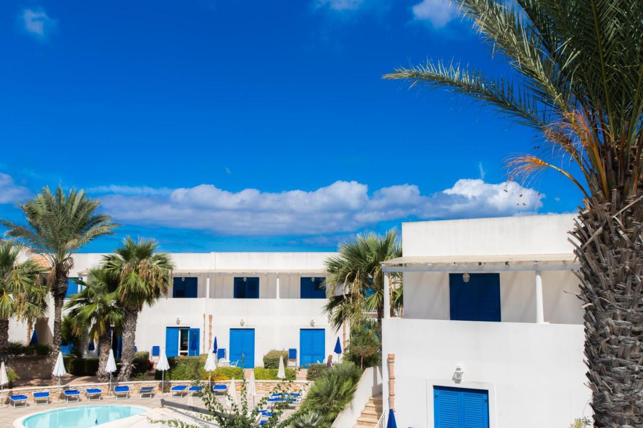 Resort Cala La Luna Favignana Exterior photo