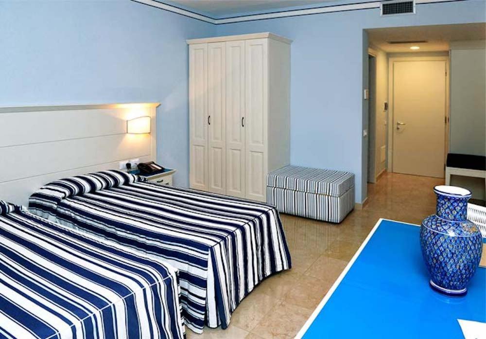 Resort Cala La Luna Favignana Exterior photo