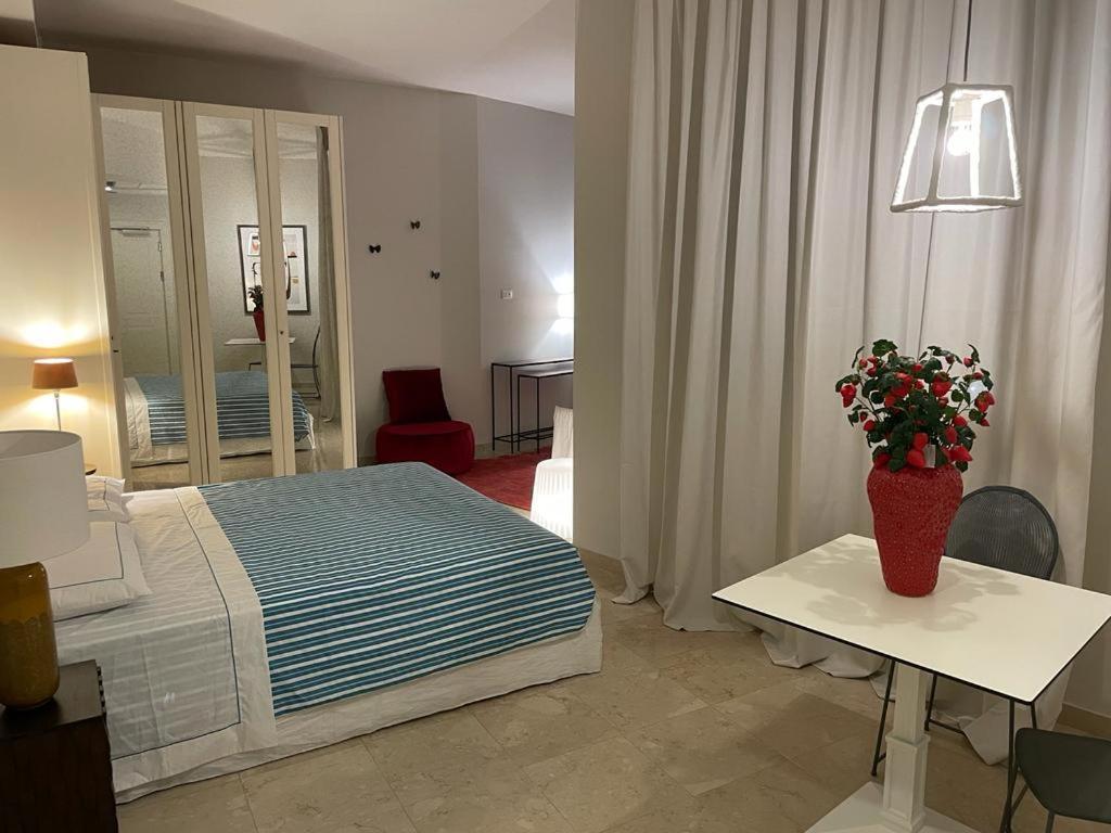 Resort Cala La Luna Favignana Exterior photo